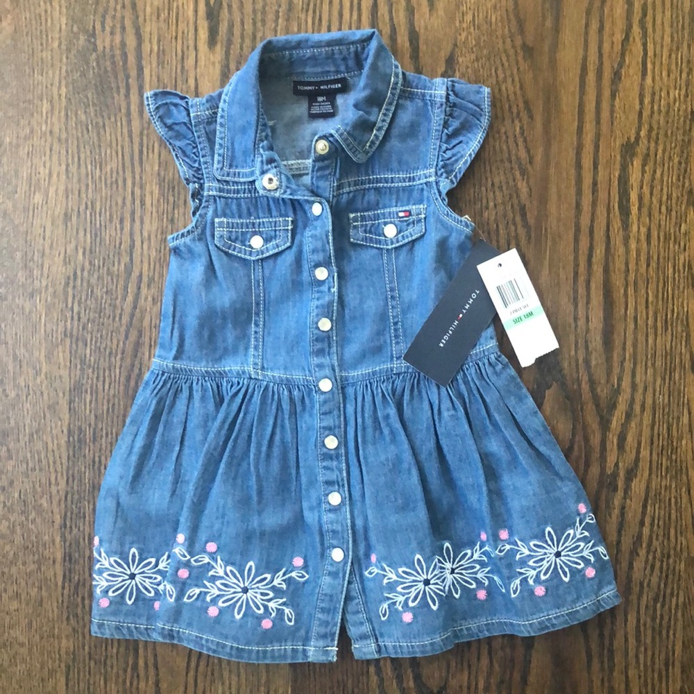 Tommy Hilfiger Dress 🌸